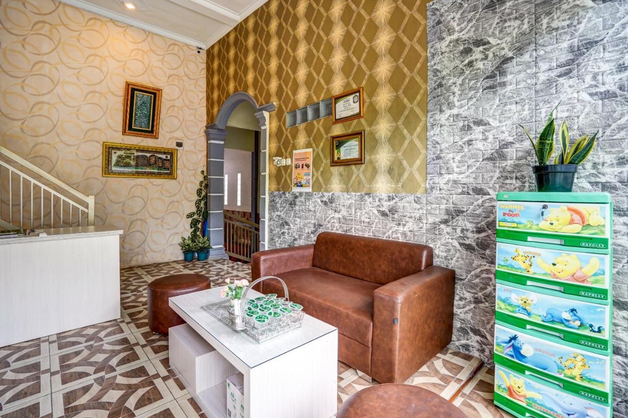 Super Oyo 90642 Lancar Homestay Syariah Tlekung المظهر الخارجي الصورة