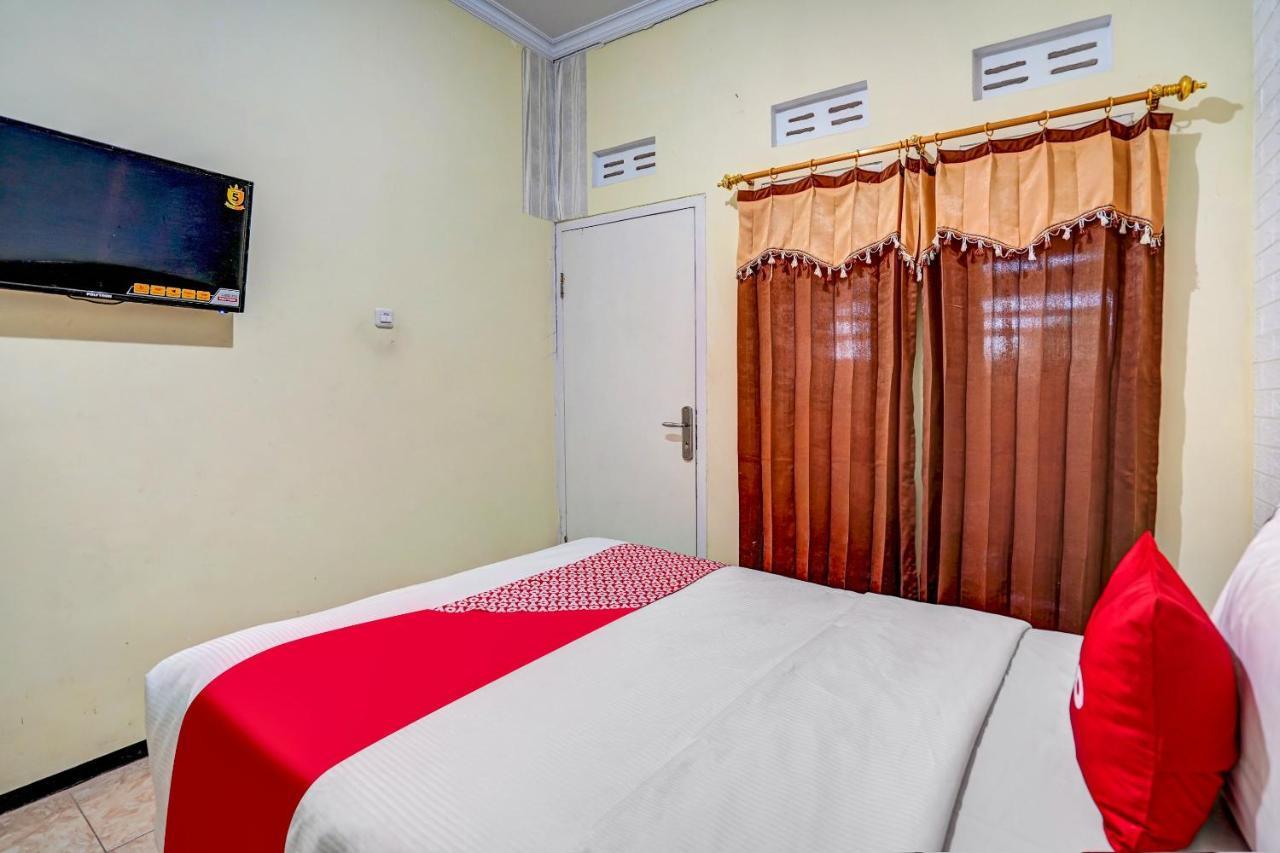 Super Oyo 90642 Lancar Homestay Syariah Tlekung المظهر الخارجي الصورة