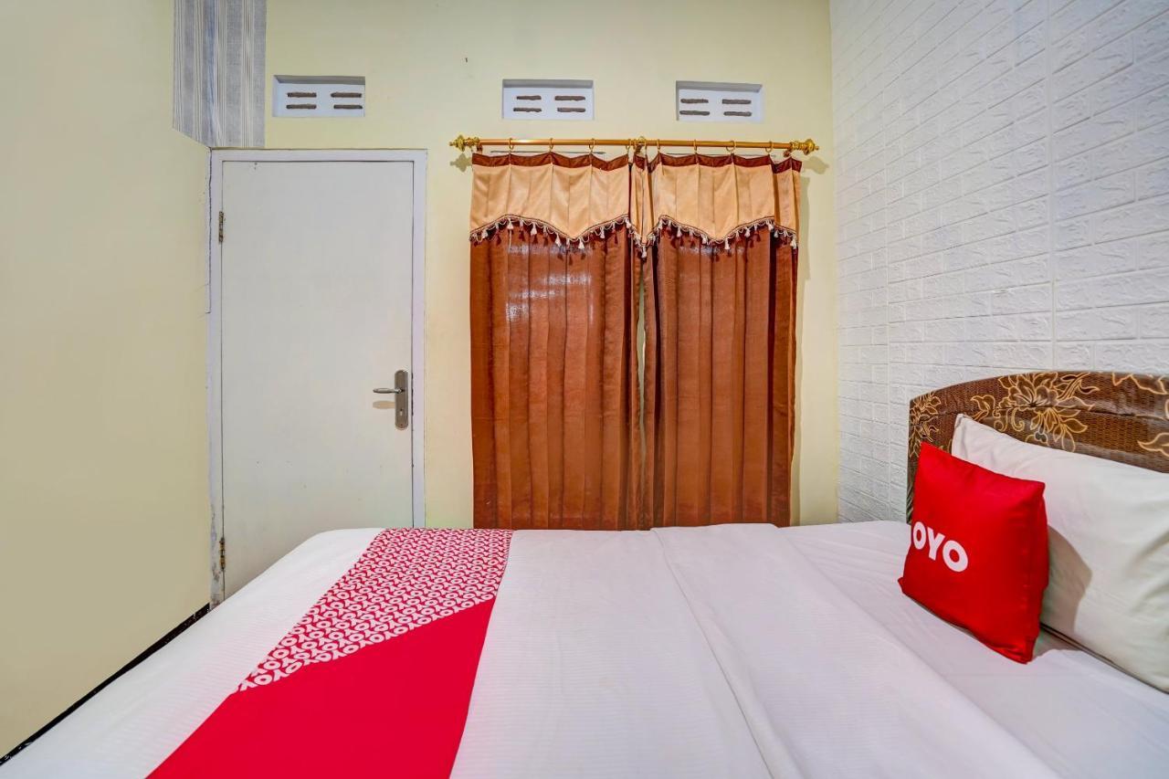 Super Oyo 90642 Lancar Homestay Syariah Tlekung المظهر الخارجي الصورة